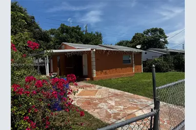 1361 NW 53rd St, Miami, FL 33142 - Photo 13