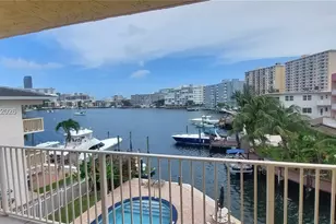 1900 Diana Dr, Hallandale Beach, FL 33009 - Photo 33