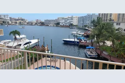 1900 Diana Dr #3A, Hallandale Beach, FL 33009 - Photo 15