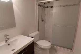 1900 Diana Dr, Hallandale Beach, FL 33009 - Photo 19