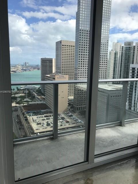 151 SE 1st St #2801 - 151 SE 1st St #2801, Miami, FL 33131 Luxury Property | Jose Angel Pina