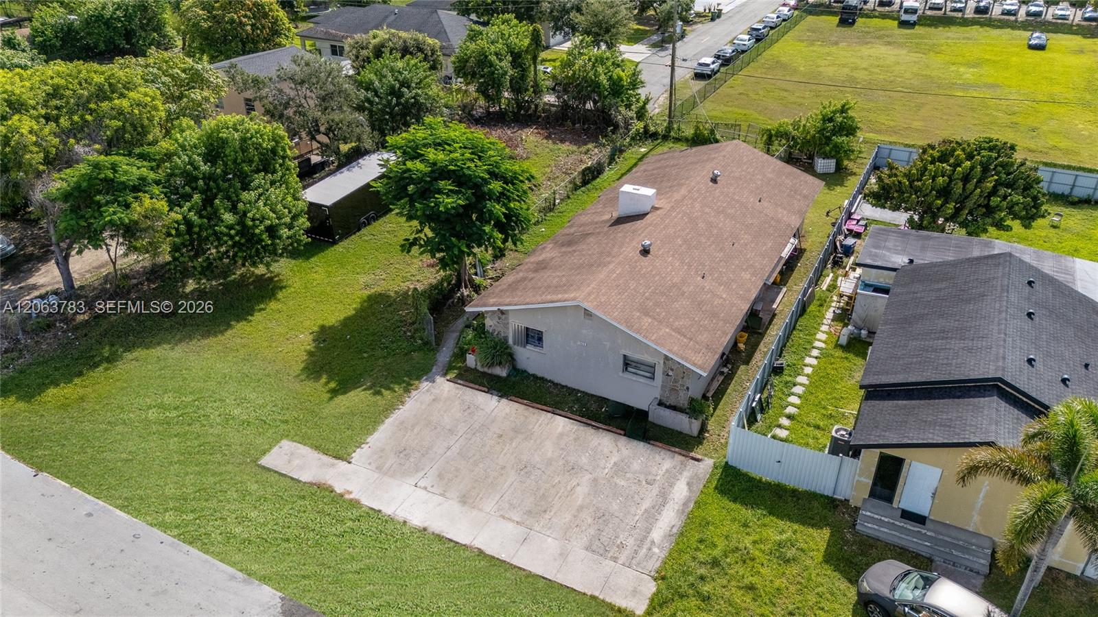 963 NE 5th Ave - 963 NE 5th Ave, Homestead, FL 33030 Luxury Property | Jose Angel Pina