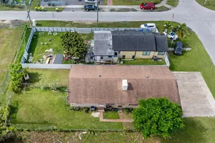 963 NE 5th Ave, Homestead, FL 33030 - Photo 3