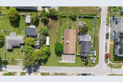 963 NE 5th Ave, Homestead, FL 33030 - Photo 11