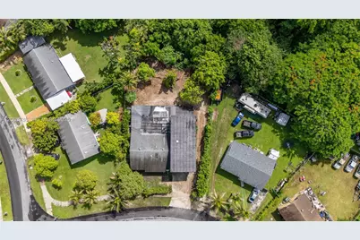 155 SW 16th Ter, Homestead, FL 33030 - Photo 9