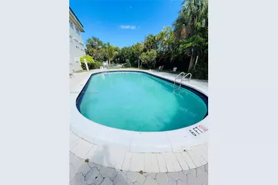 1420 Atlantic Shores Blvd #130, Hallandale Beach, FL 33009 - Photo 5