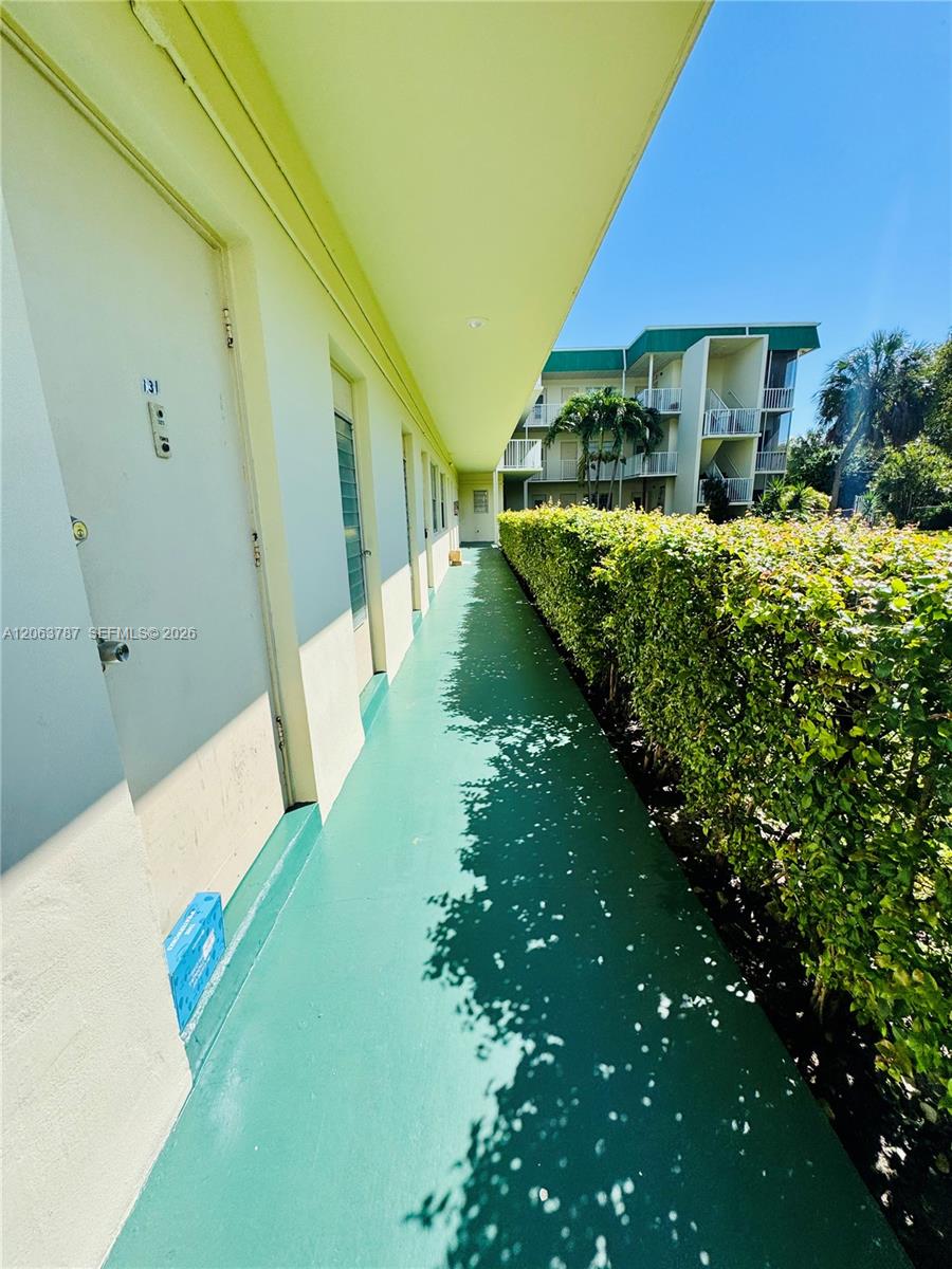 1420 Atlantic Shores Blvd #130 - 1420 Atlantic Shores Blvd #130, Hallandale Beach, FL 33009 Luxury Property | Jose Angel Pina