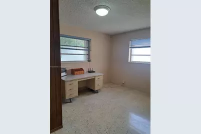 3062 SW 14th St, Miami, FL 33145 - Photo 21