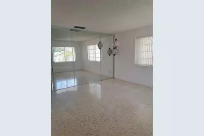 3062 SW 14th St, Miami, FL 33145 - Photo 9