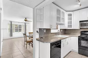 5001 W Oakland Park Blvd, Lauderdale Lakes, FL 33313 - Photo 5