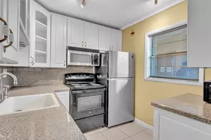 5001 W Oakland Park Blvd, Lauderdale Lakes, FL 33313 - Photo 7