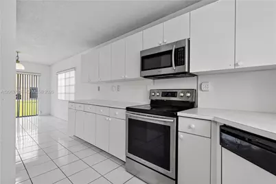 14156 SW 163rd Ter, Miami, FL 33177 - Photo 5