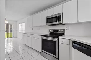 14156 SW 163rd Terrace, Miami, FL 33177 - Photo 5