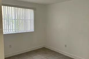 6135 NW 186th St, Hialeah, FL 33015 - Photo 13