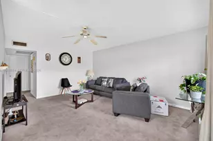 14 Preston, Boca Raton, FL 33434 - Photo 3
