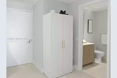501 NE 31st St #1105, Miami, FL 33137 - Photo 9