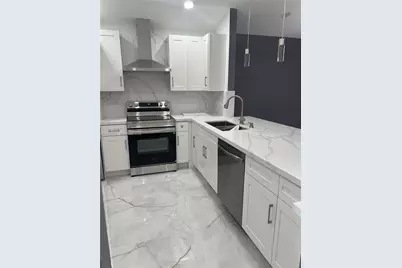 289 SW 159th Ln, Sunrise, FL 33326 - Photo 9