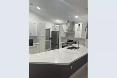 289 SW 159th Ln, Sunrise, FL 33326 - Photo 11