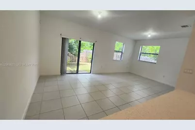 24504 SW 119th Pl, Miami, FL 33032 - Photo 13