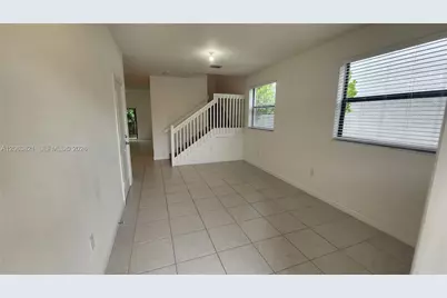 24504 SW 119th Pl, Miami, FL 33032 - Photo 3