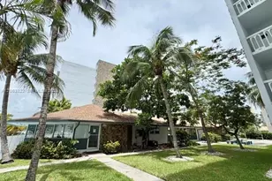 401 NE 14th Ave, Hallandale Beach, FL 33009 - Photo 23