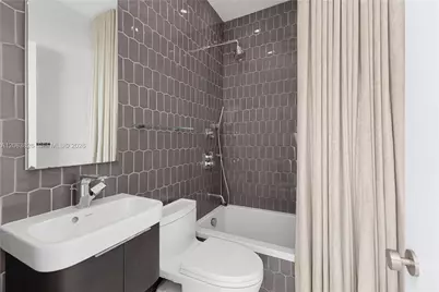 2421 Lake Pancoast Dr #7A, Miami Beach, FL 33140 - Photo 11