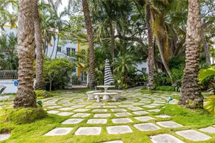 2421 Lake Pancoast Dr, Miami Beach, FL 33140 - Photo 29