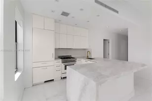 2421 Lake Pancoast Dr, Miami Beach, FL 33140 - Photo 7