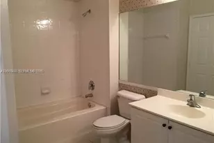 4704 SW 160th Ave, Miramar, FL 33027 - Photo 9