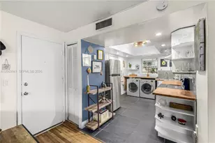 932 7th St, Miami Beach, FL 33139 - Photo 13