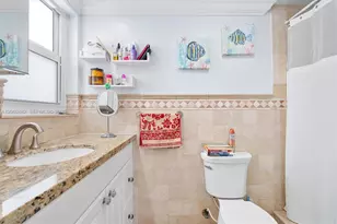 1000 NE 12th Ave, Hallandale Beach, FL 33009 - Photo 17