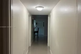 230 SW 117th Terrace, Pembroke Pines, FL 33025 - Photo 3