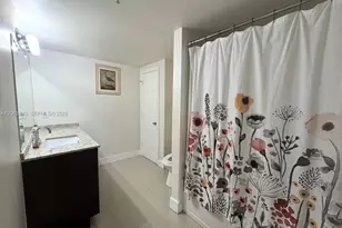 230 SW 117th Terrace, Pembroke Pines, FL 33025 - Photo 11