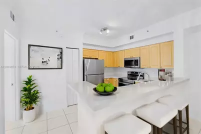6831 SW 44th St #205, Miami, FL 33155 - Photo 5