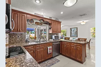 11482 SW 28th Ter, Miami, FL 33165 - Photo 23