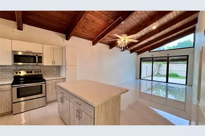 11344 SW 112th Cir Ln S, Miami, FL 33176 - Photo 9