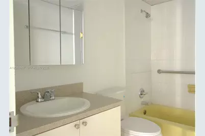 1225 NE 124th St #24B, North Miami, FL 33161 - Photo 11