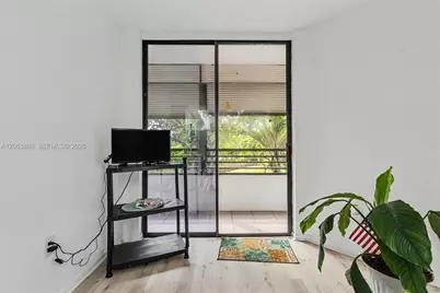 1410 Sheridan St #12I, Hollywood, FL 33020 - Photo 7
