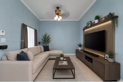 2390 SE 17th Ter, Homestead, FL 33035 - Photo 3