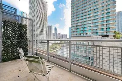 690 SW 1st Ct #1506, Miami, FL 33130 - Photo 7