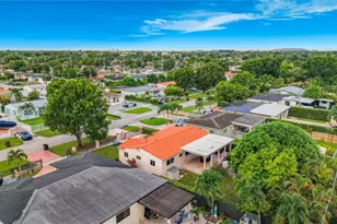 145 W 57th St, Hialeah, FL 33012 - Photo 39