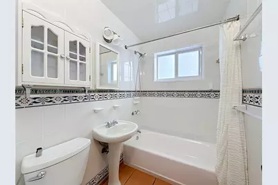 145 W 57th St, Hialeah, FL 33012 - Photo 31