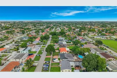 145 W 57th St, Hialeah, FL 33012 - Photo 41