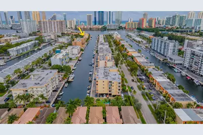 3850 NE 168th St #4, North Miami Beach, FL 33160 - Photo 35