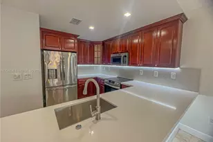 3850 NE 168th St, North Miami Beach, FL 33160 - Photo 9