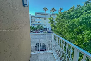 3850 NE 168th St, North Miami Beach, FL 33160 - Photo 25