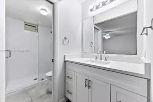 10789 N Military Trl, Palm Beach Gardens, FL 33410 - Photo 13