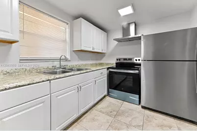 10789 N Military Trl #9, Palm Beach Gardens, FL 33410 - Photo 5