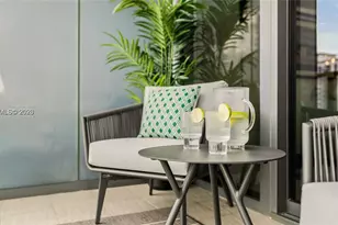 1000 Brickell Plaza, Miami, FL 33131 - Photo 21