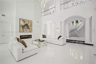 900 S North Lake Dr, Hollywood, FL 33019 - Photo 23